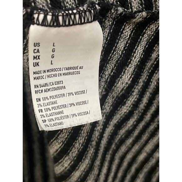 American Eagle Outfitters, Crop Top, Razer Back, Size L - Picture 5 of 5